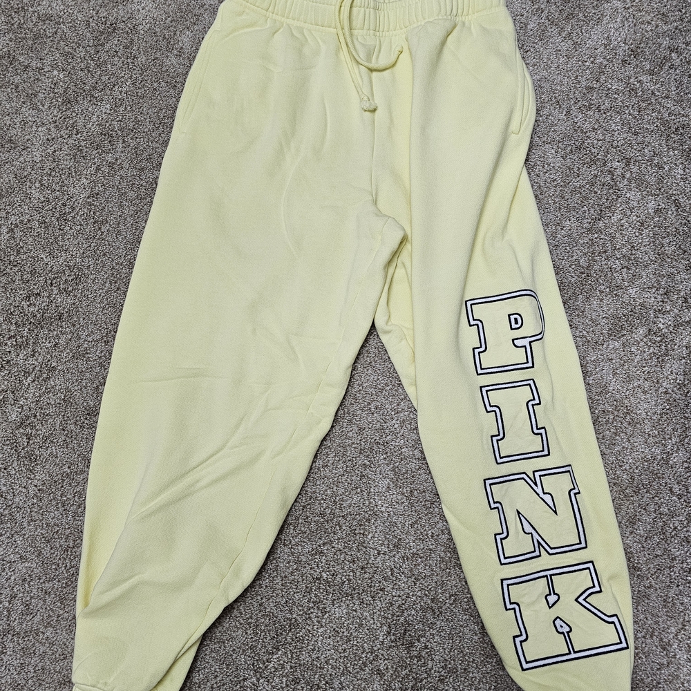 PINK Victoria's Secret Women Yellow Sweatpants